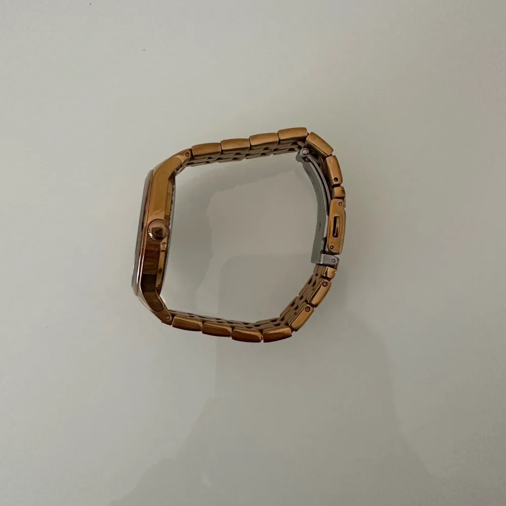 NEW FOSSIL ROSE GOLD TONE - Picture 4 of 4